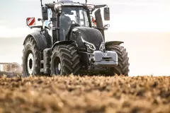 Valtra_Q5_Agri-photographie-1